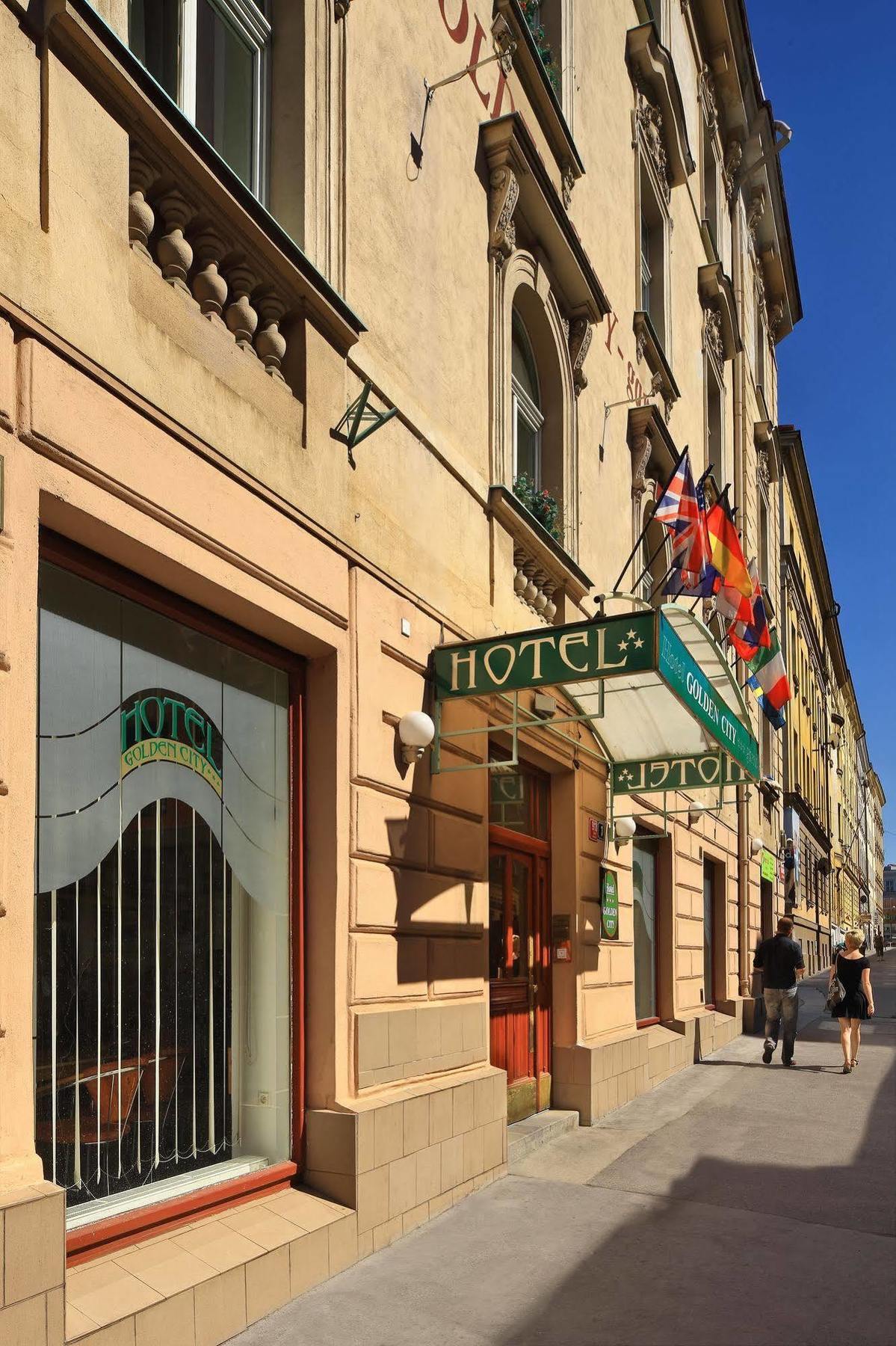 Hotel Golden City Garni Прага Экстерьер фото